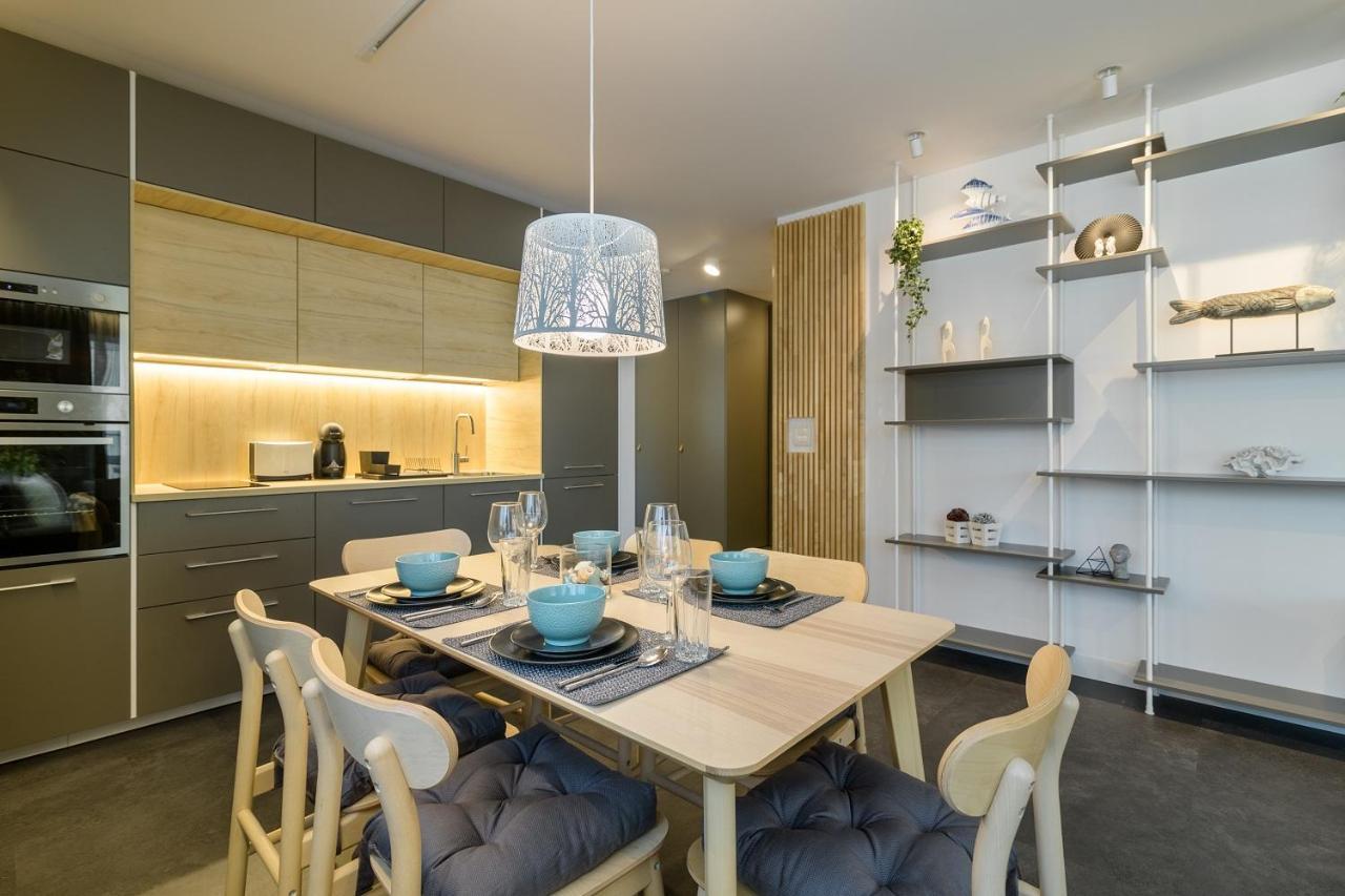 Freddo Apartment - Coral Residence Complex With Parking & Pool Varna Bagian luar foto